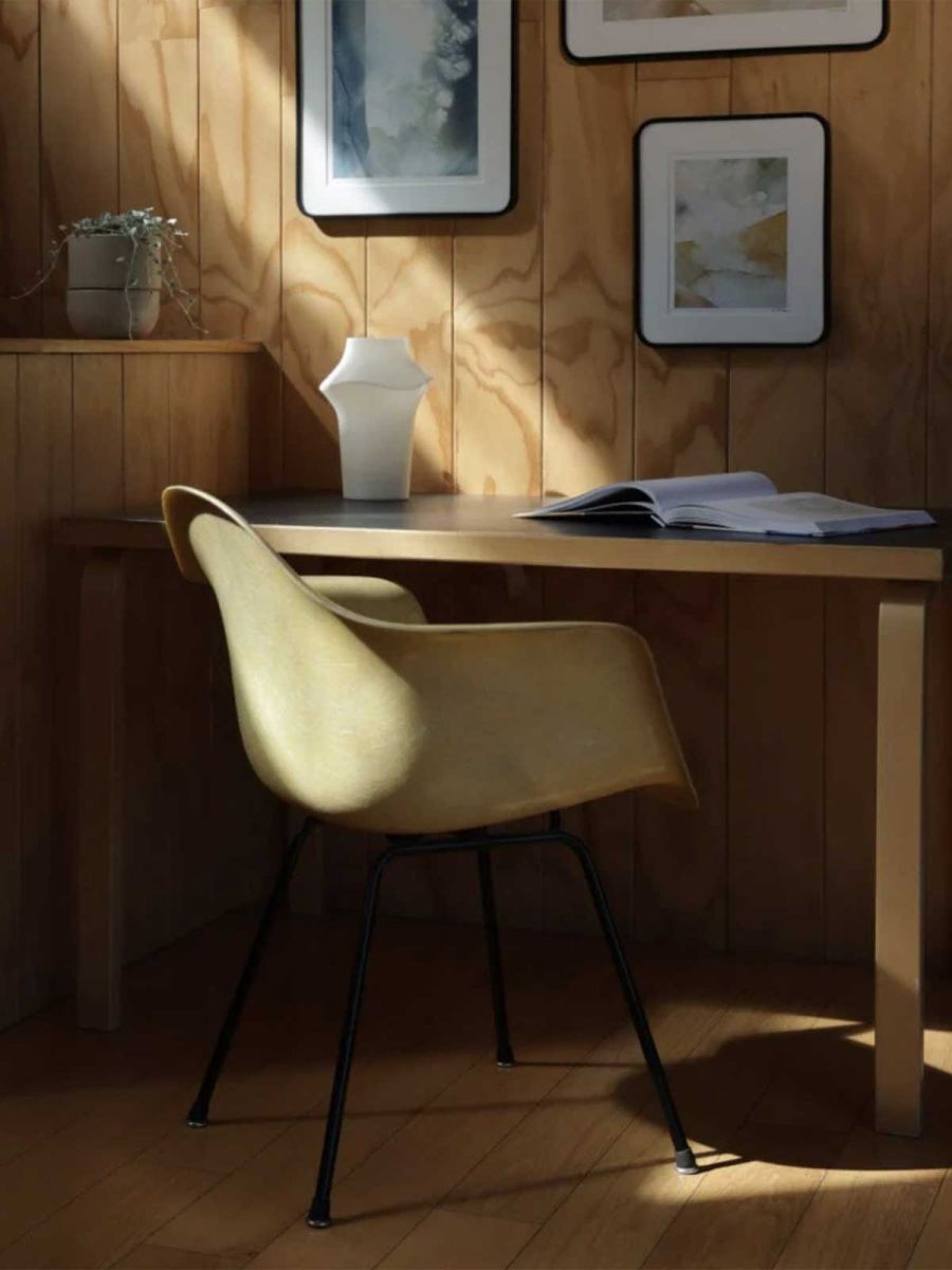 Curve Table Light