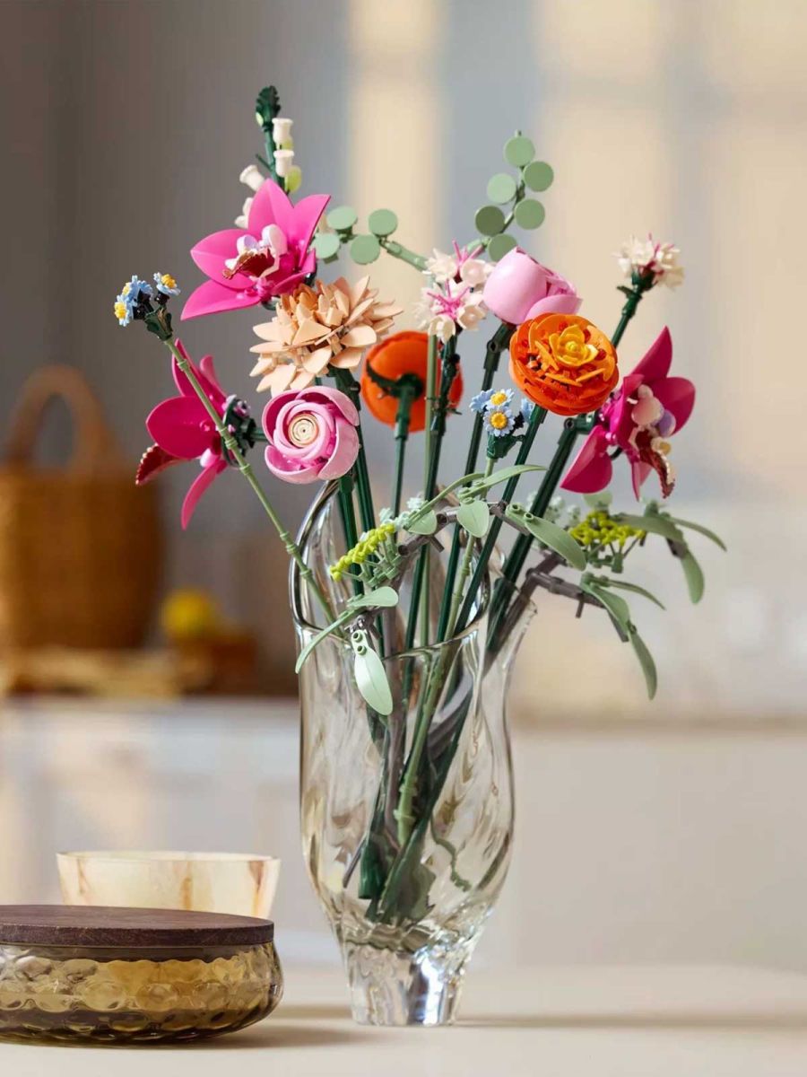 LEGO Botanicals 10342 Pretty Pink Flower Bouquet Decor Set