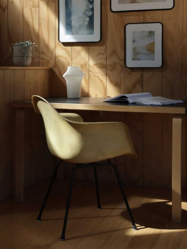 Curve Table Light