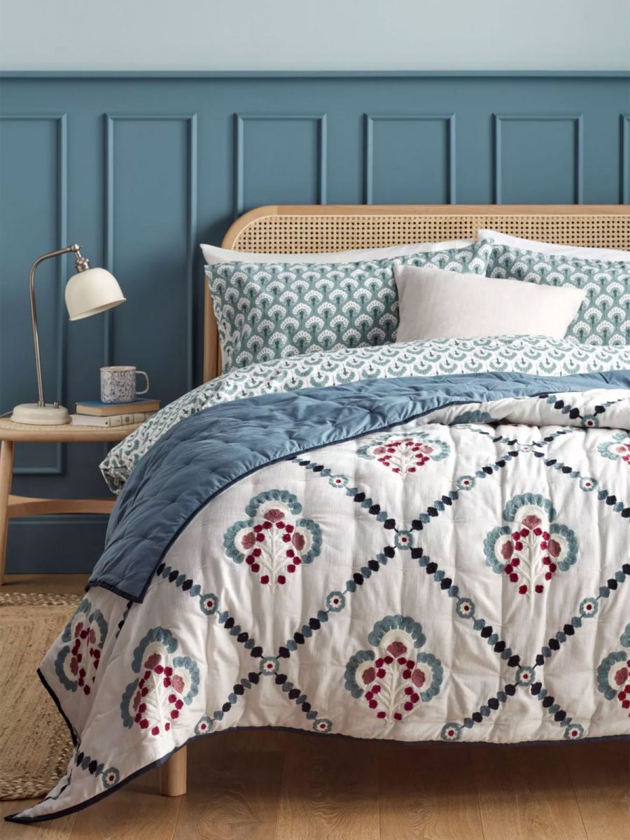 Trellis Embroidery Quilted Bedspread