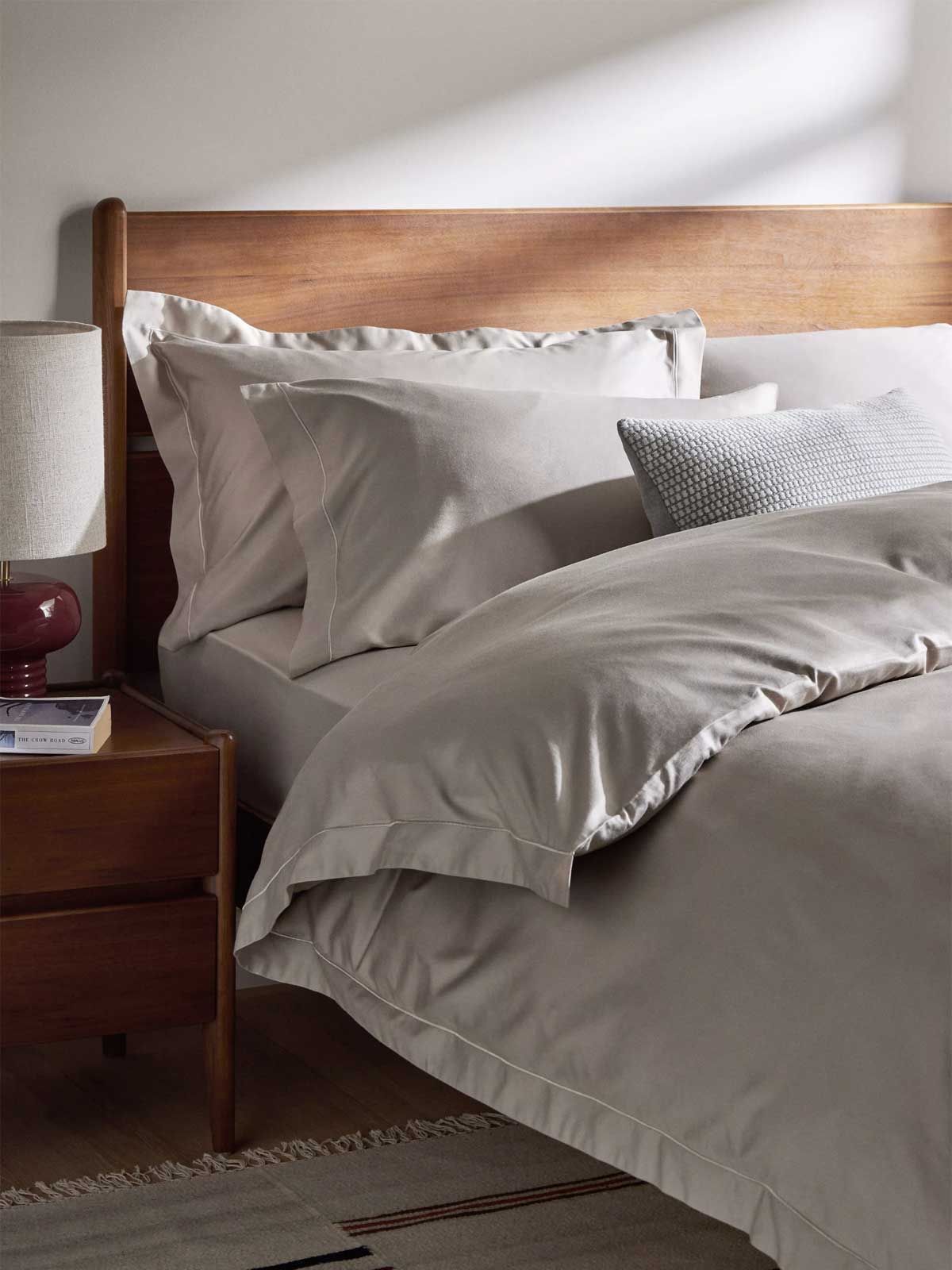 Soft & Silky Egyptian Cotton Sateen Bedding