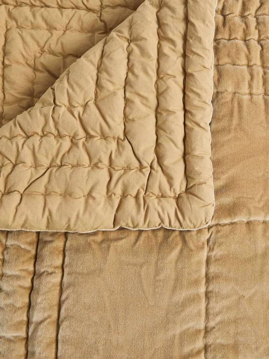Cotton Velvet Quilted Bedspread