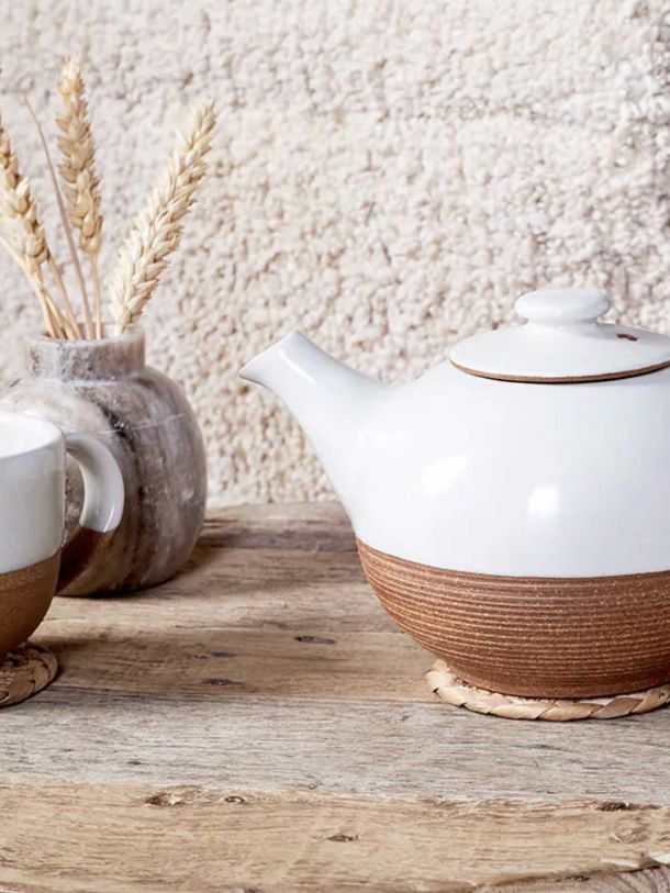 Mali Ribbed Terracotta Teapot