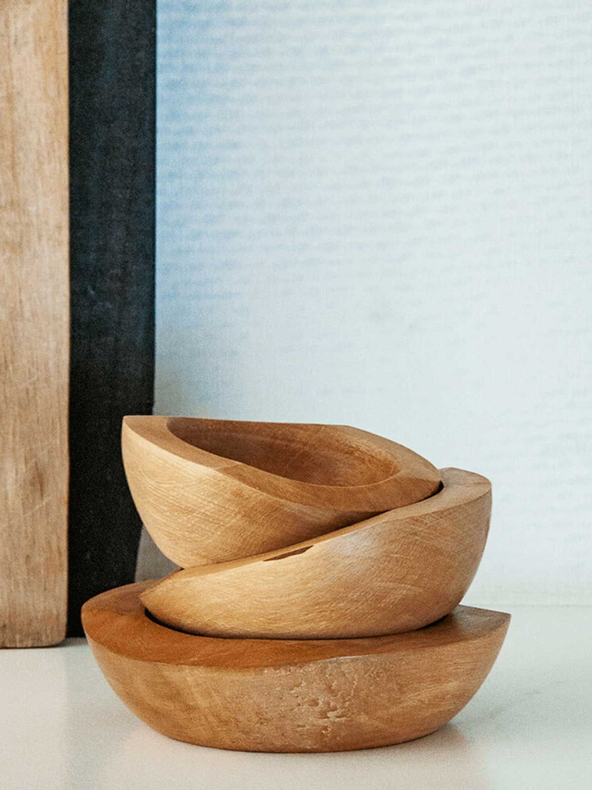 3 Wooden Bowls by Hualle