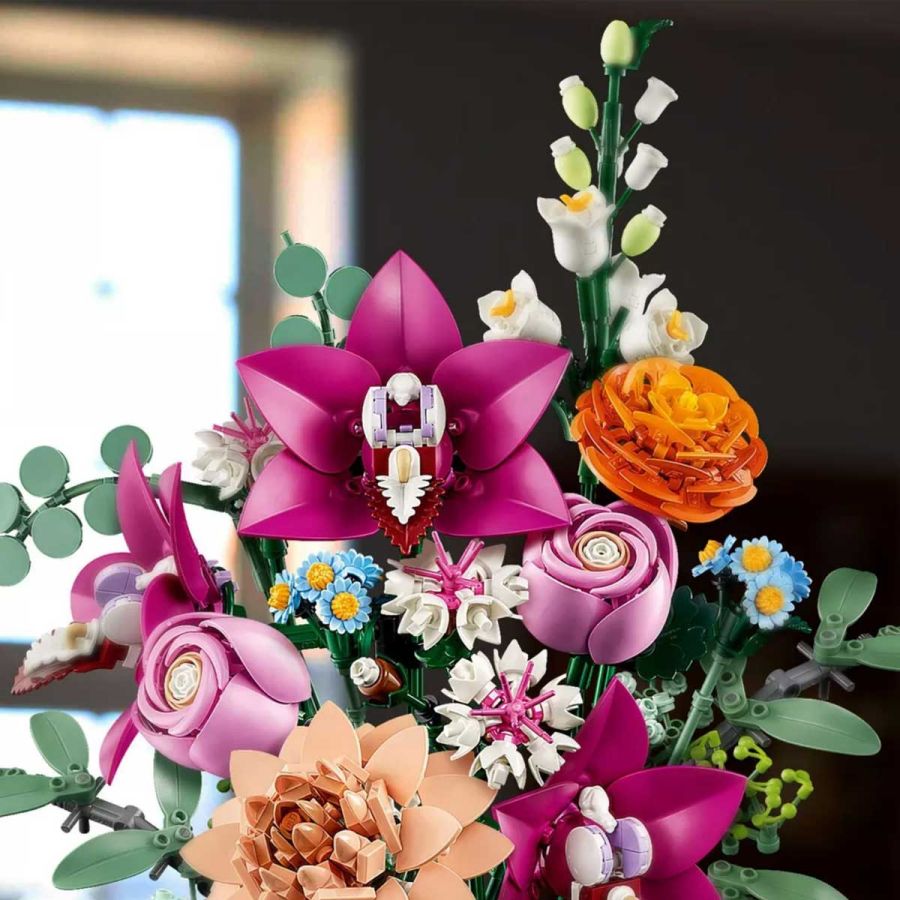 LEGO Botanicals 10342 Pretty Pink Flower Bouquet Decor Set